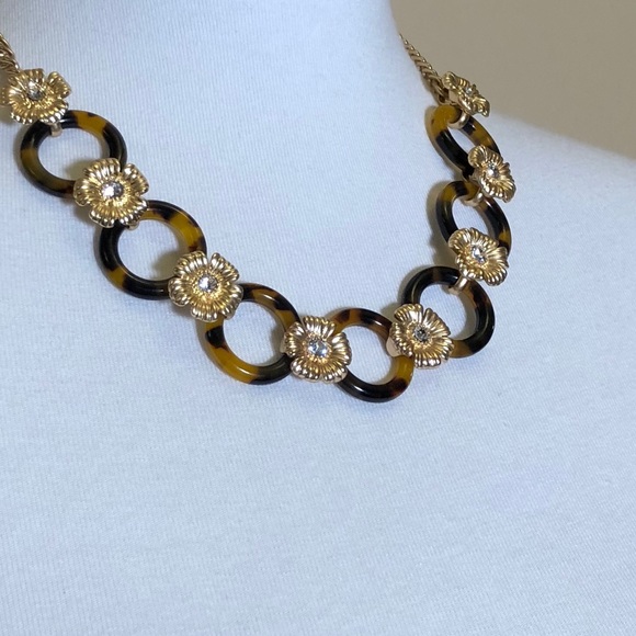 J. Crew flower statement necklace - Picture 3 of 3